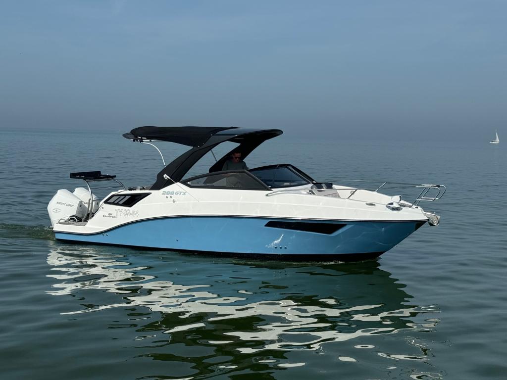 Granfort 288 GTX (bj 2026), Watersport en Boten, 6 meter of meer, Nieuw, 200 pk of meer, Polyester