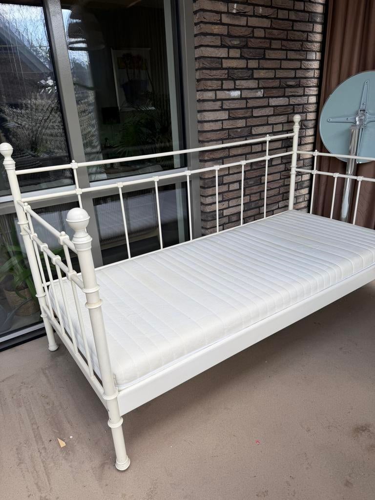 Wit spijlen bed Tromsnes ikea met lattenbodem, Ophalen, Gebruikt, 90 cm, Eenpersoons