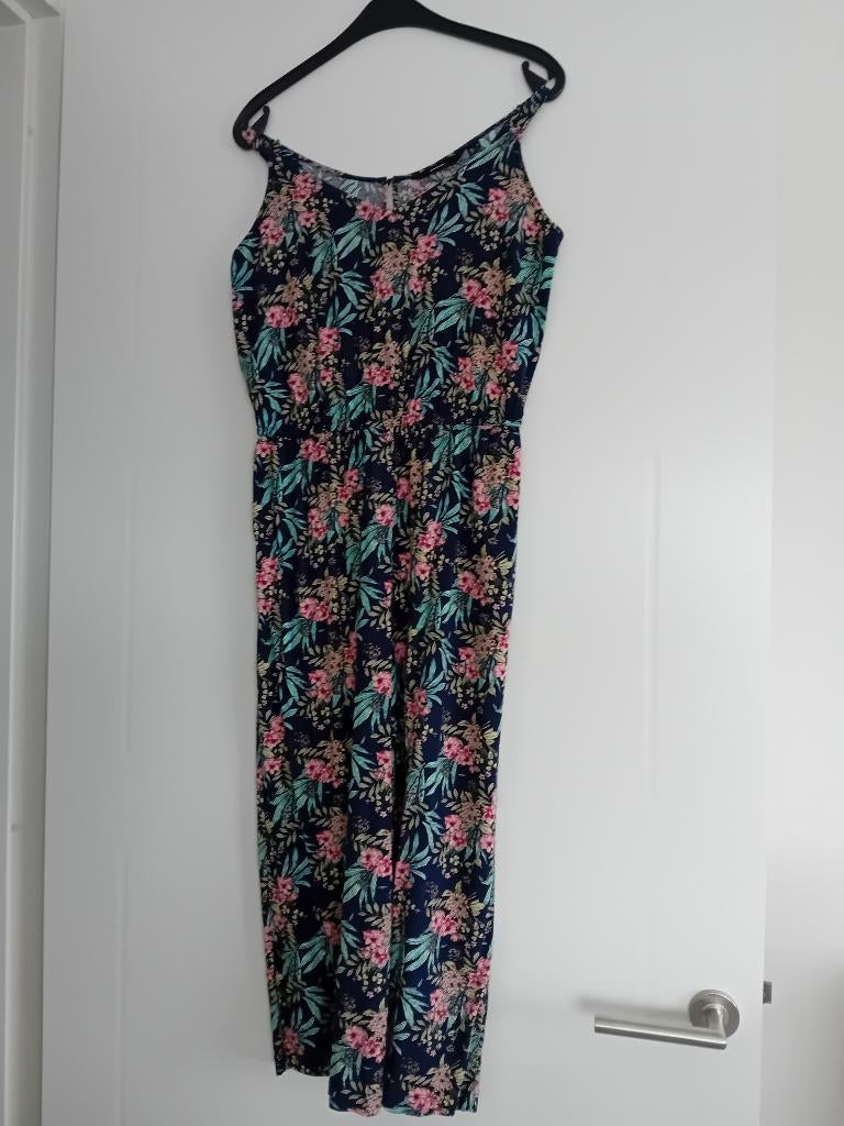 Mooie jumpsuit, maat M, Ophalen of Verzenden, Zo goed als nieuw, Maat 38/40 (M), Overige kleuren