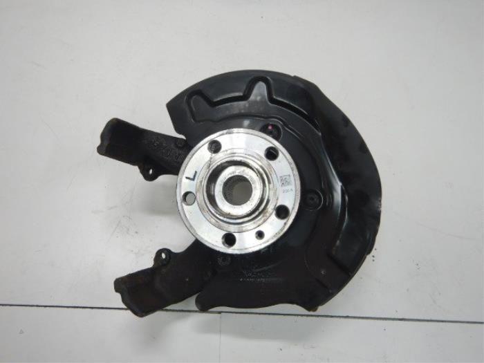 VW Polo 2G Fusee Links-Voor, Ophalen of Verzenden, Gebruikt