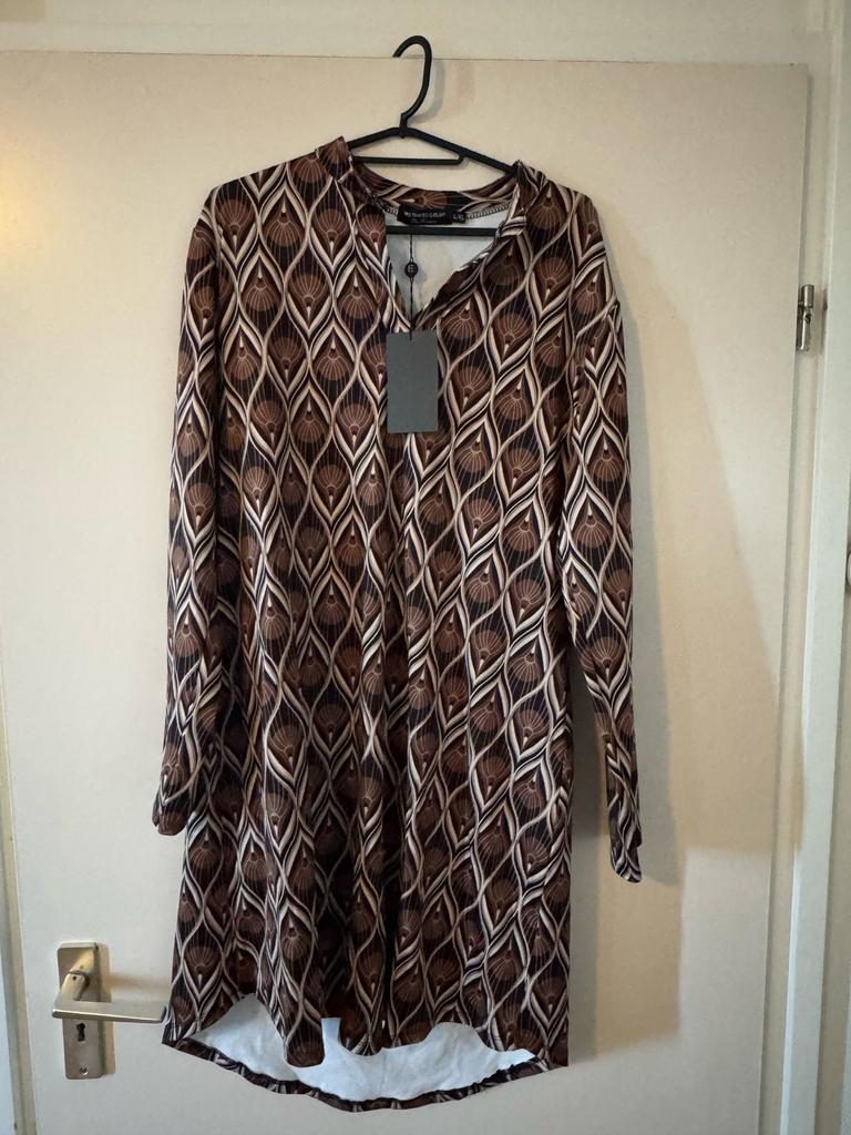 Musthaves by Elja jurk - Nieuw!, Kleding | Dames, Jurken, Musthaves by elja, Overige kleuren, Maat 42/44 (L), Nieuw