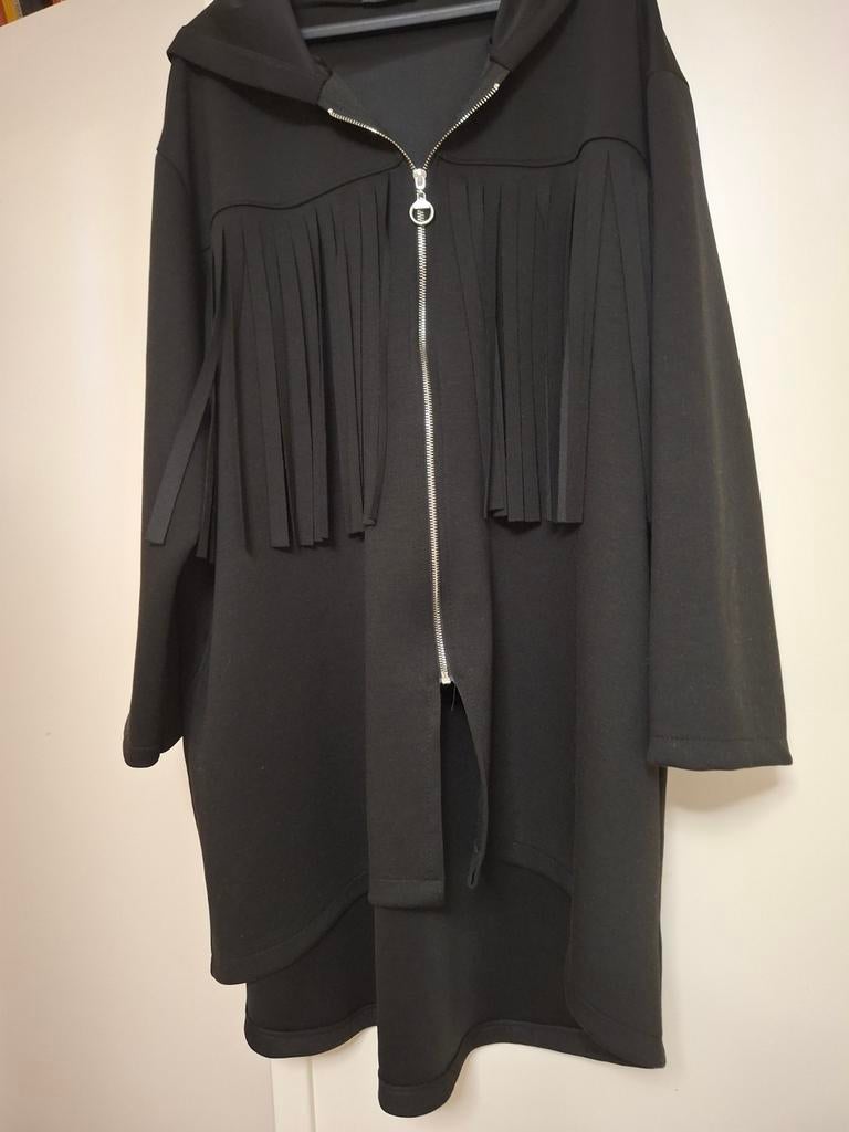 Zwart vest jasje met franjes, Kleding | Dames, Maat 38/40 (M), Zwart, Ophalen of Verzenden, Zo goed als nieuw