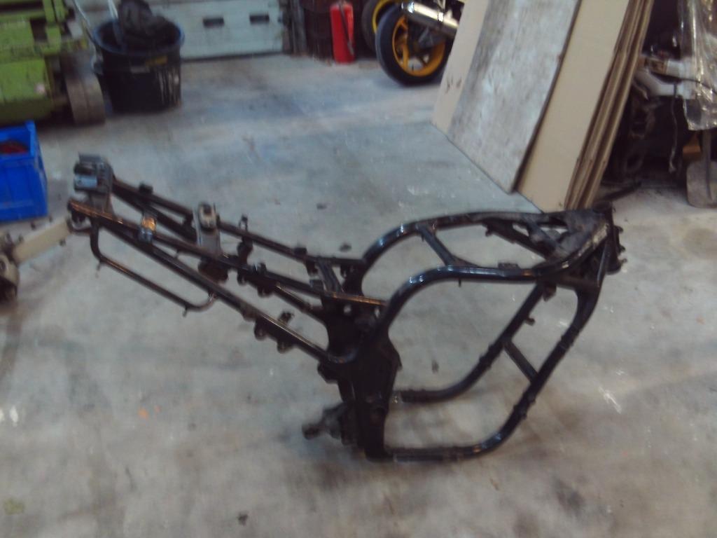 frame Suzuki Bandit 1200 bj 97 met nederlandse papieren, Ophalen, Gebruikt