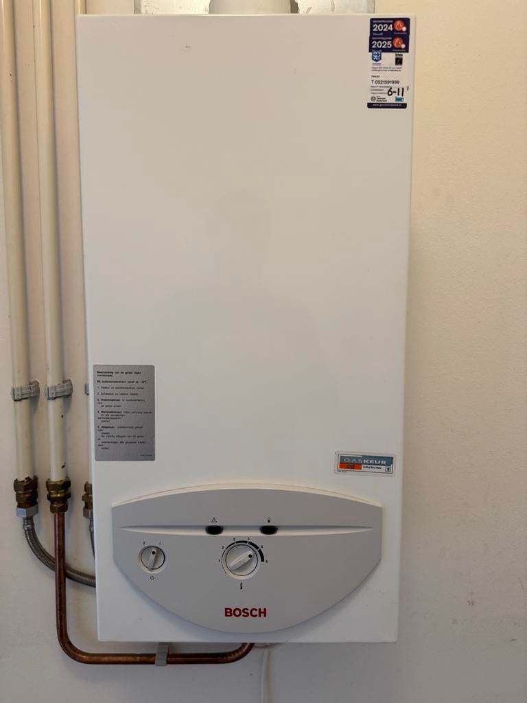 Bosch Geiser - Goed Onderhouden, Gebruikt, Aardgas, Geiser, Ophalen of Verzenden