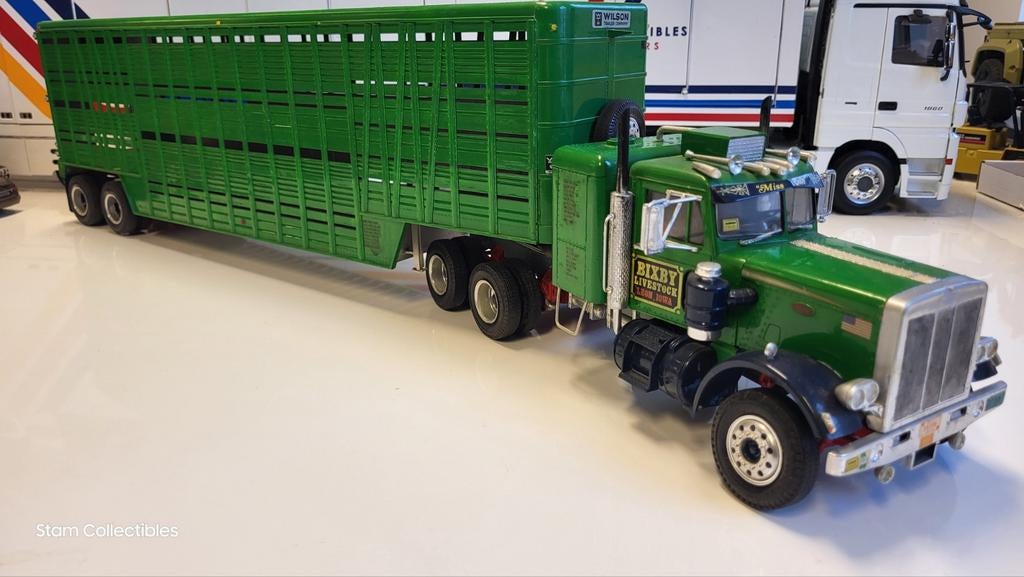 AMT Peterbilt 359 Bixby Livestock Leon Iowa 1/25, Hobby en Vrije tijd, Modelbouw | Auto's en Voertuigen, Overige merken, Gebruikt