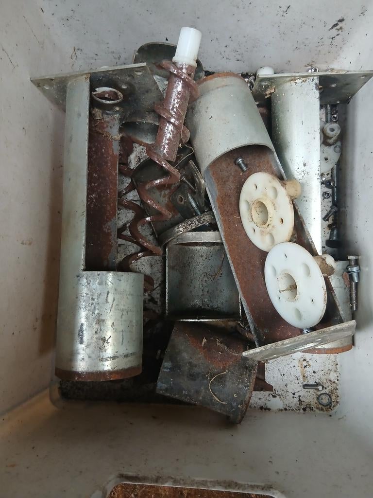 Nedap krachtvoerbox onderdelen