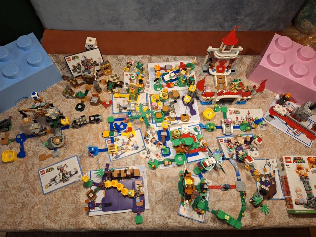 8 complete sets Super Mario Lego, Ophalen of Verzenden, Zo goed als nieuw
