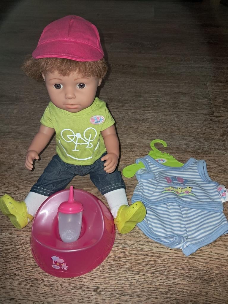 Baby Born broertje, Ophalen of Verzenden, Zo goed als nieuw, Babypop