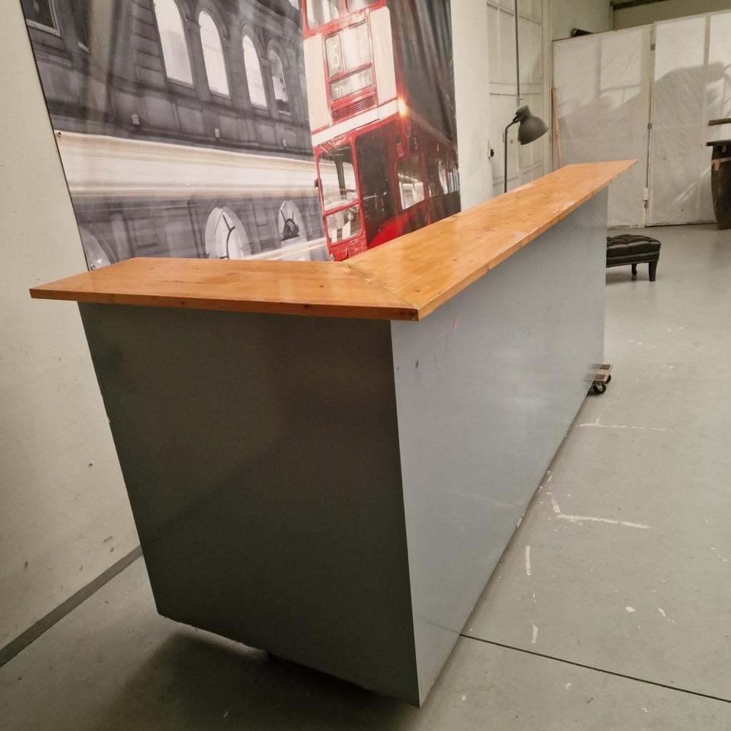 Grote zware bar met opbergvakken, Huis en Inrichting, Barren, Ophalen, Gebruikt