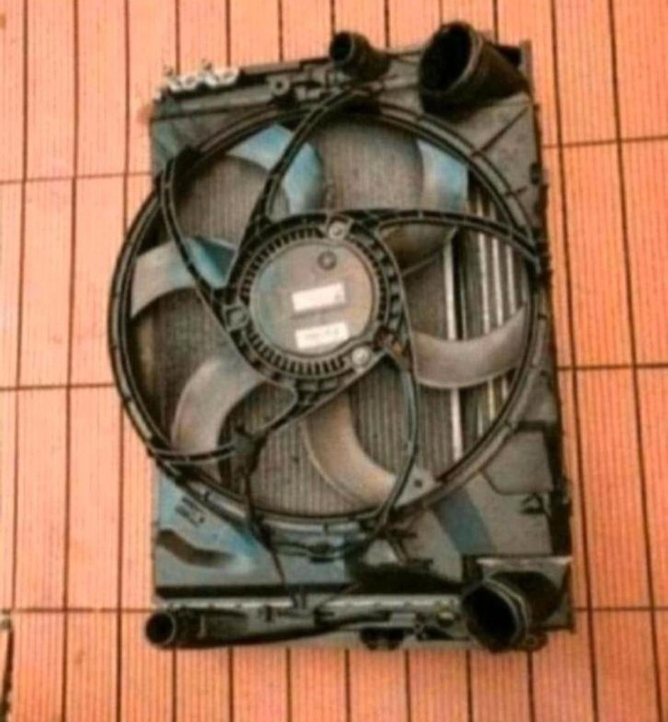 KOELERPAKKET RADIATOR VENTILATOR BMW E90 E91 E92 E93 E81 E87, Auto diversen, Overige Auto diversen, Ophalen of Verzenden
