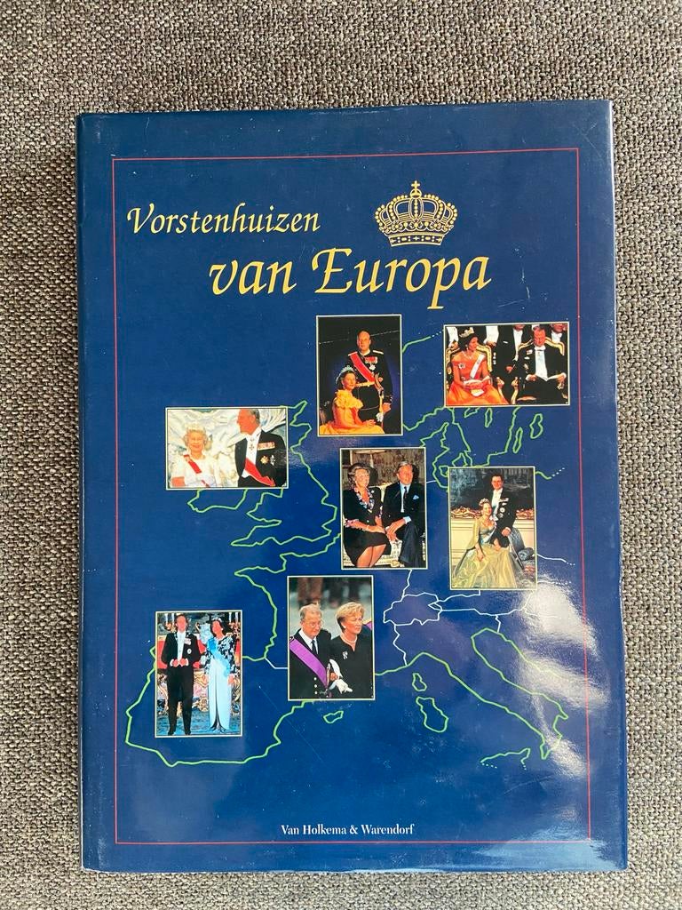 Vorstenhuizen van Europa - Prachtig geïllustreerd boek, Ophalen of Verzenden, 20e eeuw of later, Gelezen