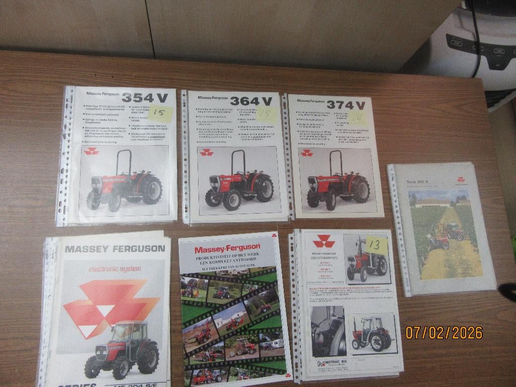 massey ferguson   tractor  landbouw folders, Ophalen of Verzenden, Zo goed als nieuw, Auto's