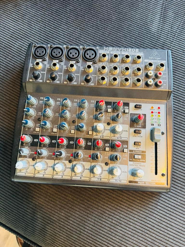 Behringer Xenyx 1202 Mengpaneel, Muziek en Instrumenten, Mengpanelen, Ophalen, Gebruikt, 5 tot 10 kanalen, Microfooningang