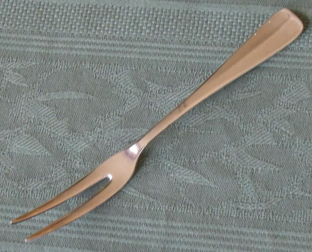 Nr K218B: 1 Verzilverd Sola Haags Lofje vleesvorkje, Antiek en Kunst, Antiek | Bestek, Ophalen of Verzenden