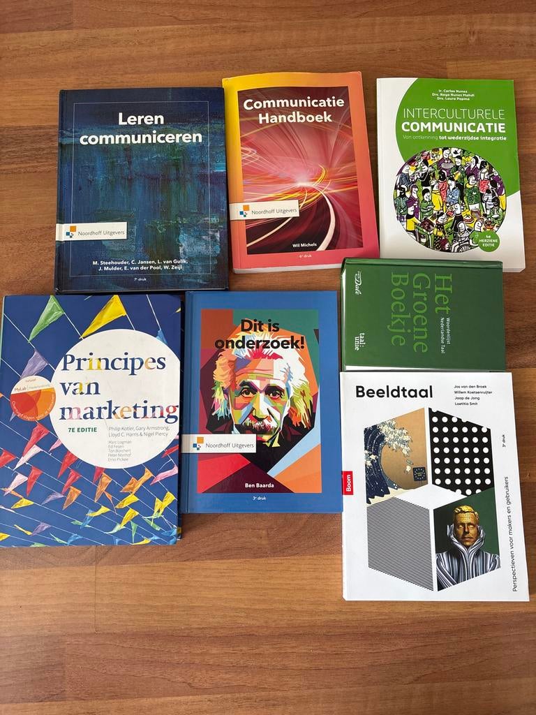 Studieboeken Communicatie & Marketing (7 stuks), Ophalen of Verzenden, Gamma, Zo goed als nieuw, HBO