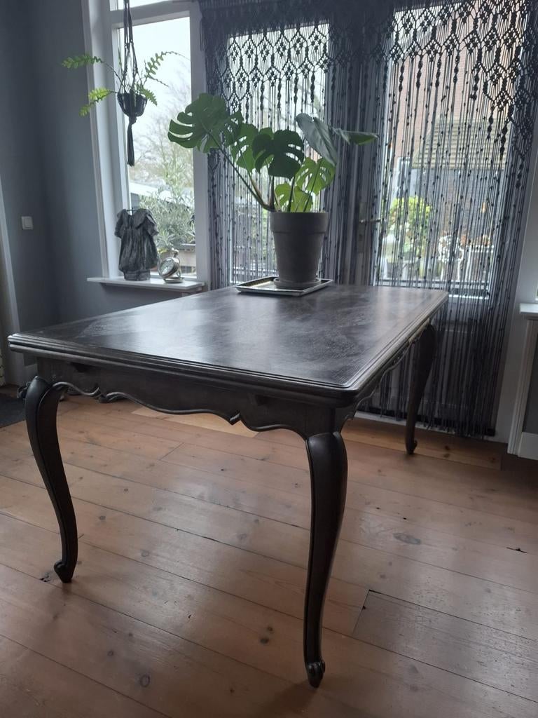 Grote uitschuifbare eettafel, Antiek en Kunst, Curiosa en Brocante, Ophalen