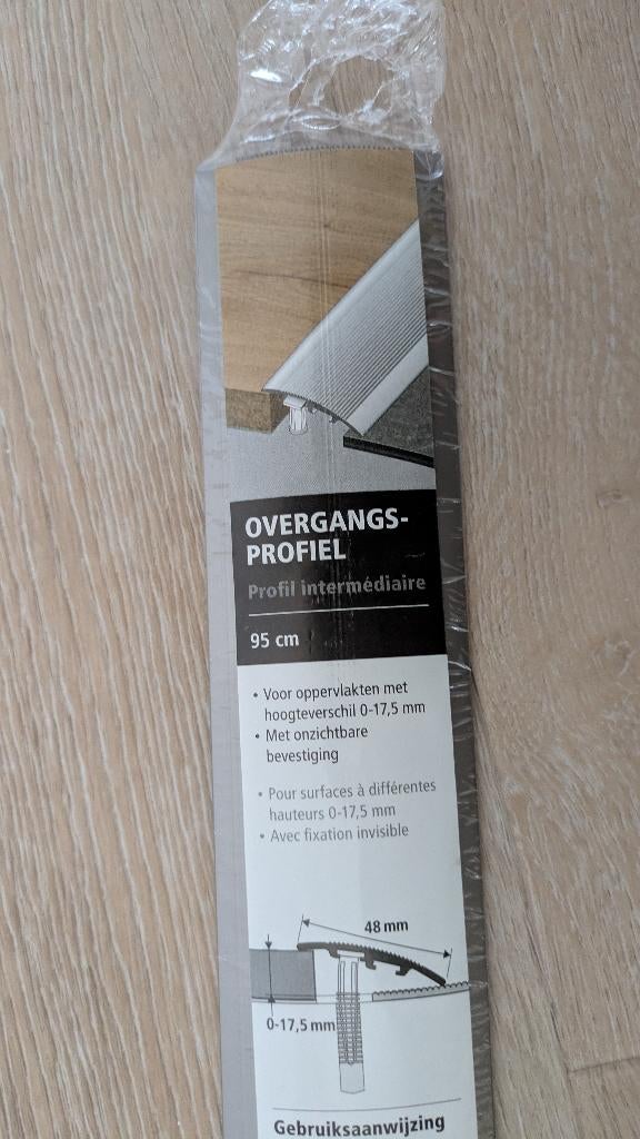 nieuwe overgangsprofiel vloer 95 cm, Doe-het-zelf en Verbouw, Plinten en Afwerking, Ophalen, Overige materialen, Overige typen