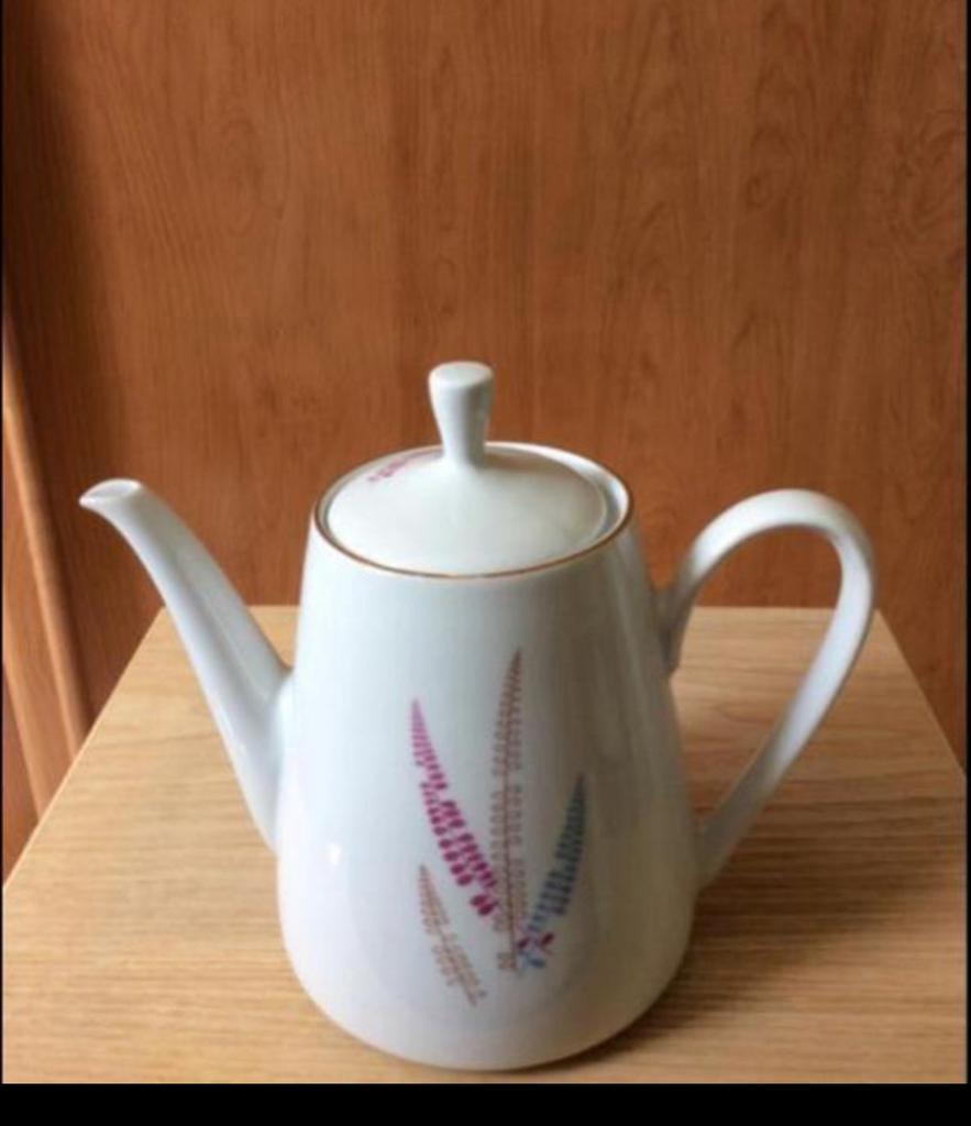 Koffie-/theepot, gekleurde aren, gaaf, merk Kahla, Antiek en Kunst, Antiek | Servies los, Ophalen of Verzenden