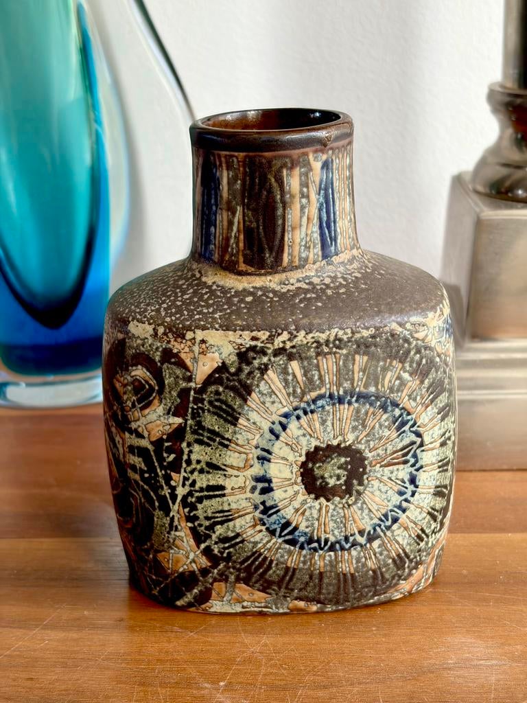 Vaasje Nils Thorsson voor Royal Copenhagen - Sunflower Baca, Antiek en Kunst, Antiek | Vazen, Ophalen of Verzenden