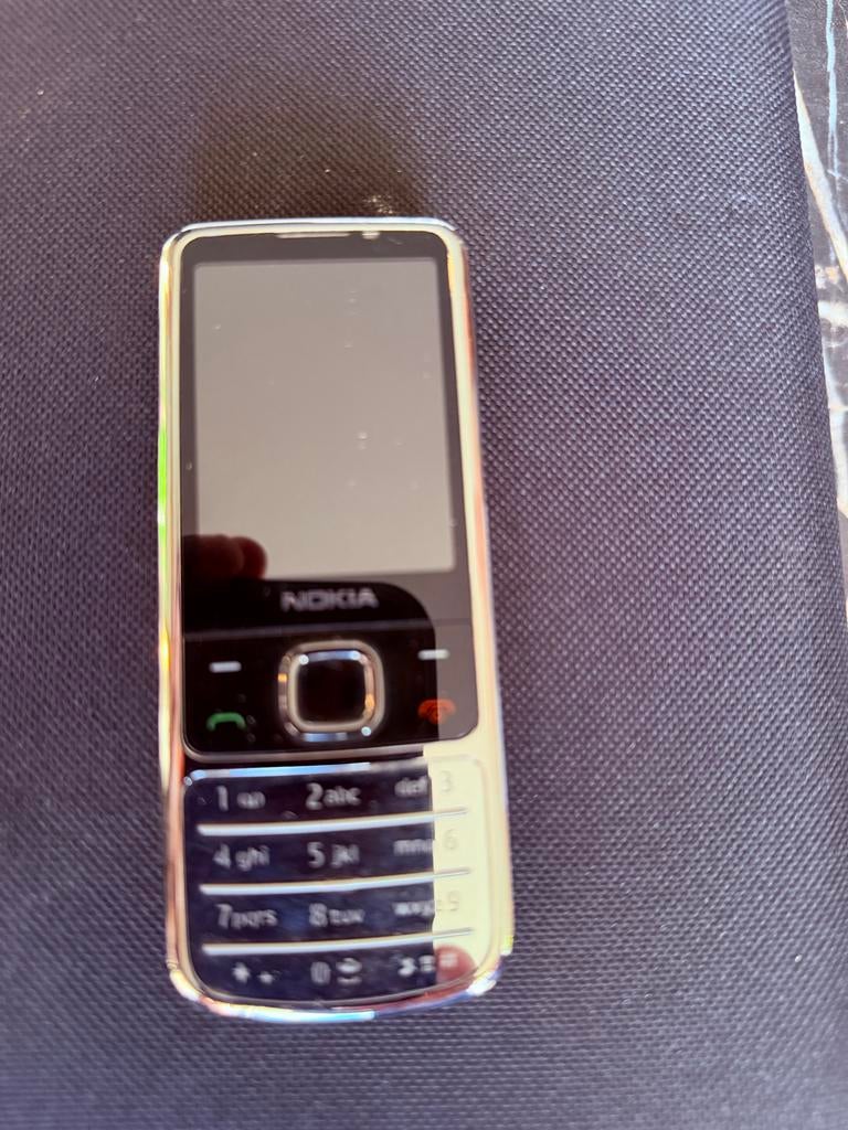 Nokia 6700c1 schuiftelefoon, Gebruikt, Schuifmodel, Fysiek toetsenbord, Ophalen of Verzenden