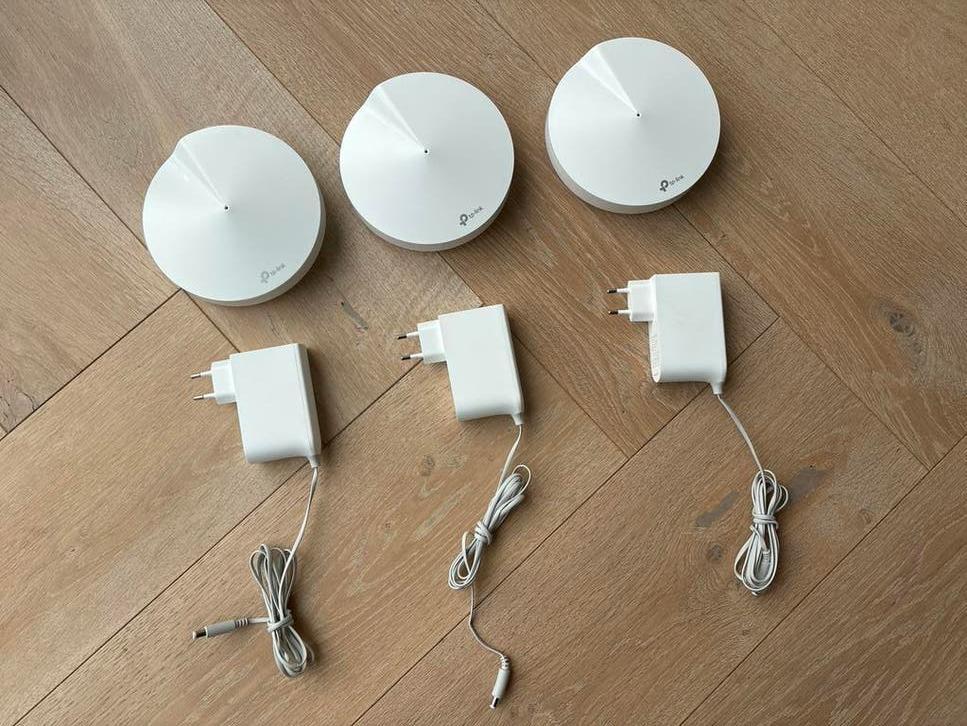 3 stuks TP Link Deco M9 Plus, Computers en Software, Routers en Modems, Gebruikt, Router, Ophalen of Verzenden