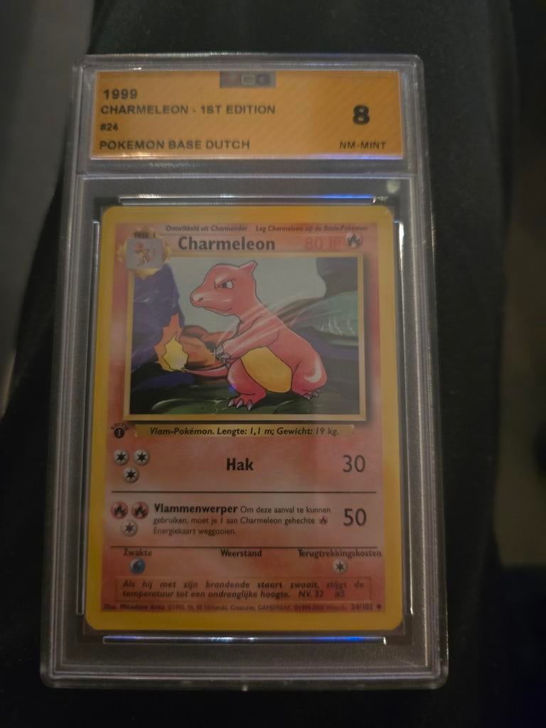 Charmeleon #24 1st Edition Dutch Base Set Graded 8 NM-Mint, Ophalen of Verzenden, Zo goed als nieuw, Losse kaart