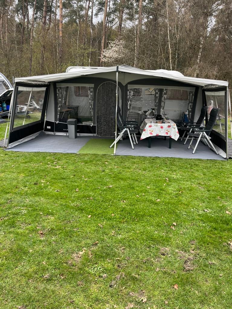 Knaus sudwind 500 eu met 2 enkele bedden uit 2004, Mover, Rondzit, Particulier, 5 tot 6 meter