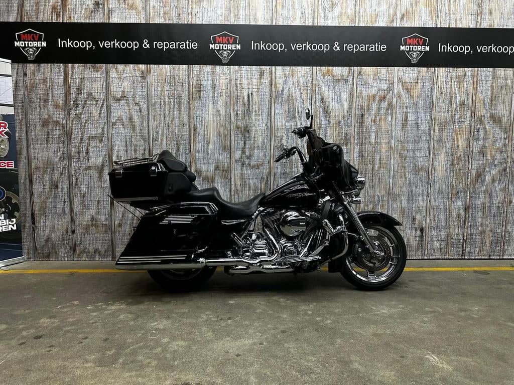HARLEY-DAVIDSON STREET GLIDE FLHX (2010) 58150Km