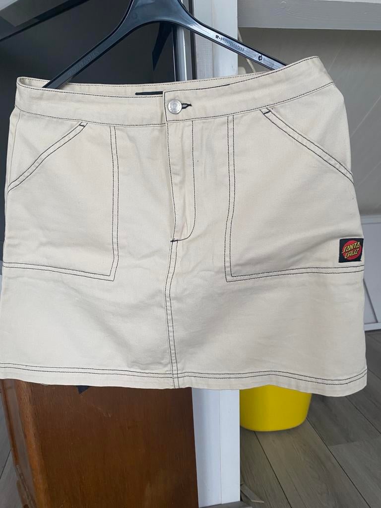 Rokje van santa cruz, Beige, Maat 42/44 (L), Ophalen of Verzenden, Gedragen