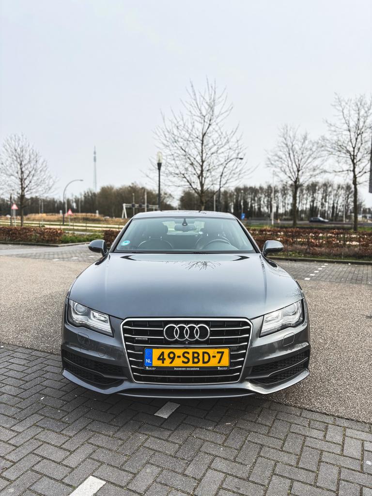 Audi A7 2.8FSI Quattro  S-tron 2011 Grijs Pro S-line Plus, Auto's, Euro 5, Zwart, 2773 cc, 4 stoelen