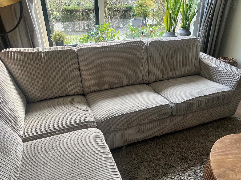 Hoekbank, Ophalen, Gebruikt, Riet of Rotan