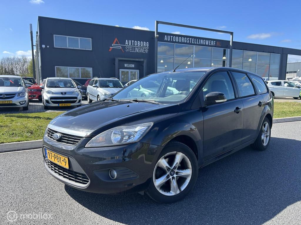 Ford Focus Wagon 1.6 TDCi Comfort [ NAP navi airco trekhaak, Euro 5, 4 cilinders, Zwart, Origineel Nederlands
