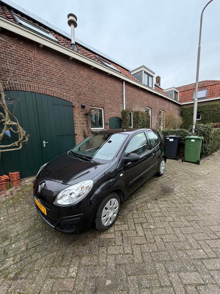 Renault Twingo 1.1 2008 Zwart /APK/elek ramen/airco/, Auto's, Renault, Voorwielaandrijving, Metallic lak, 31 €/maand, 4 cilinders