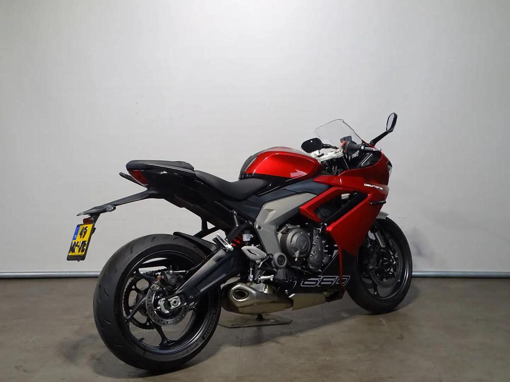 Triumph DAYTONA 660 € 8.690,00 - foto 3