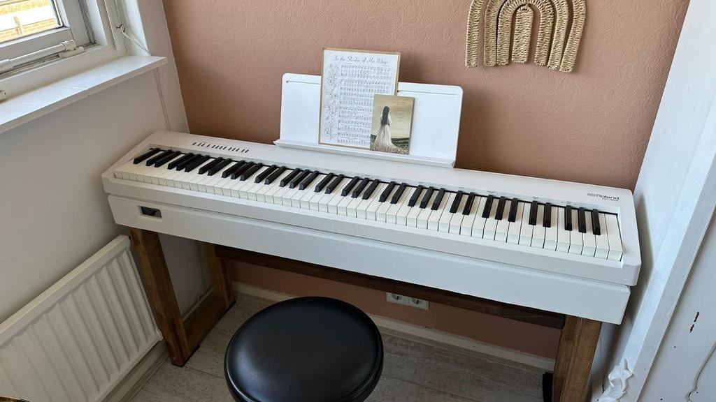 Roland FP-30X, Ophalen, Zo goed als nieuw, 88 toetsen, Roland