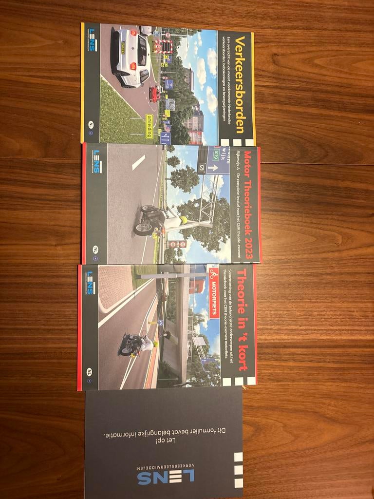 Motor theorie boeken 2023, Boeken, Motoren, Ophalen of Verzenden, Gelezen, Algemeen