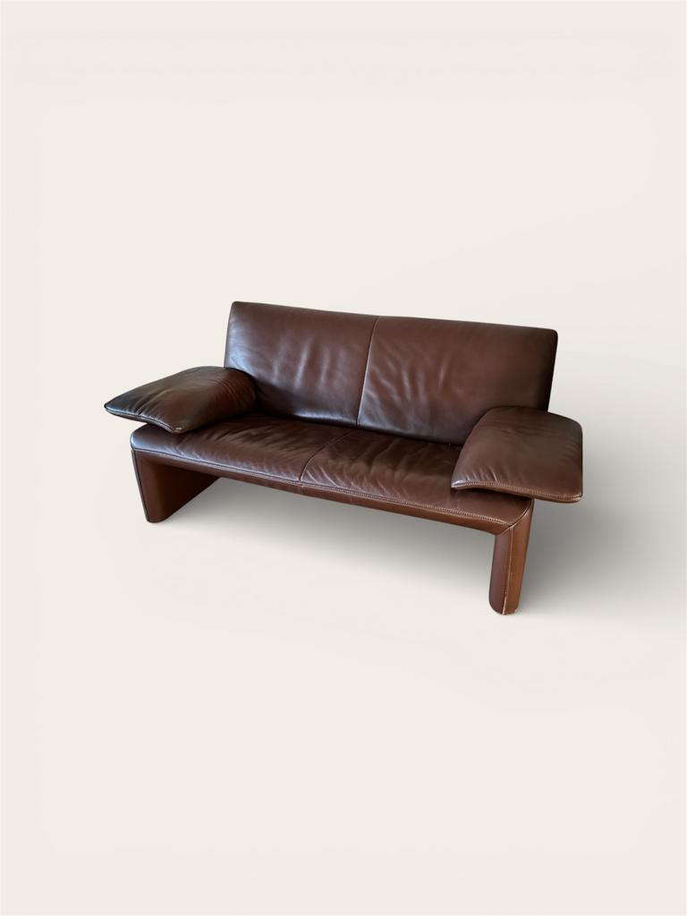 Jori design bank in nette staat, Ophalen, Gebruikt, 75 tot 100 cm, Leer