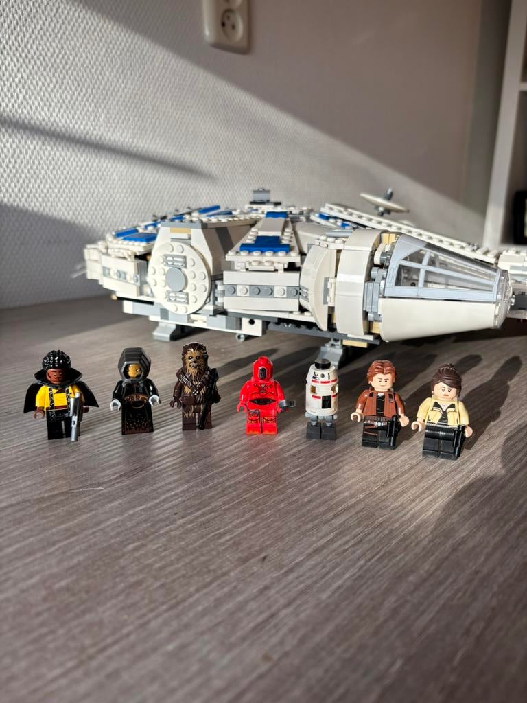 Lego star wars 75212 Kessel Run Millennium Falcon compleet, Verzamelen, Ophalen of Verzenden, Zo goed als nieuw, Actiefiguurtje