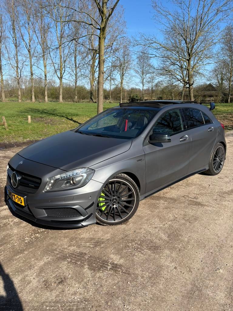 Mercedes-Benz A45 AMG 4MATIC | EDITION 1 | 360PK | NL. Auto, Auto's, Automaat, Zwart, 4 cilinders, Leder