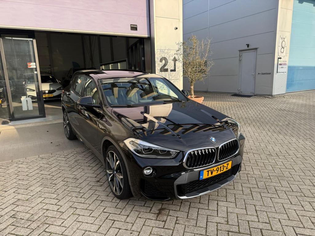 BMW X2 2.0i xDrive M-SPORT! PANO! LED! CARPLAY! INRUIL MOGEL, Automaat, 1998 cc, X2, Gebruikt