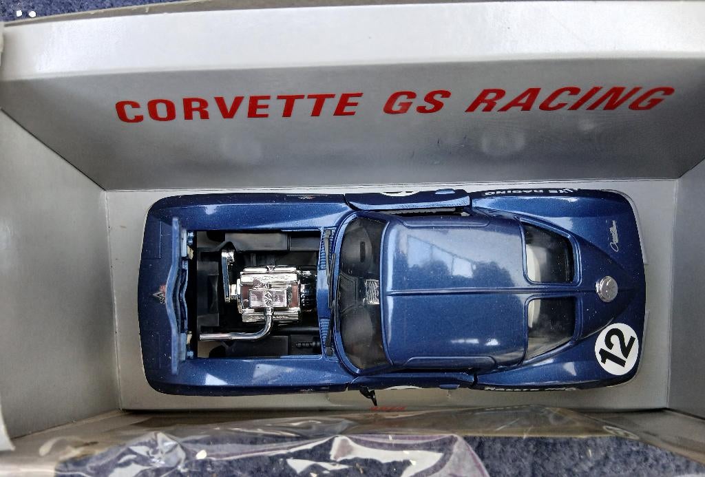 Revell Corvette GS Racing, 1op24, Hobby en Vrije tijd, Ophalen of Verzenden, Zo goed als nieuw, Auto, Revell