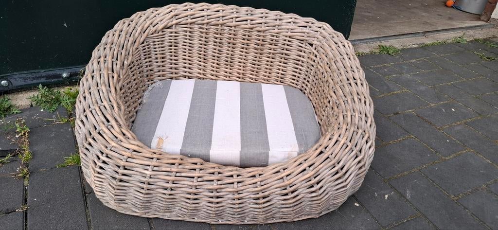 Kattenmand met kussen., Dieren en Toebehoren, Ophalen