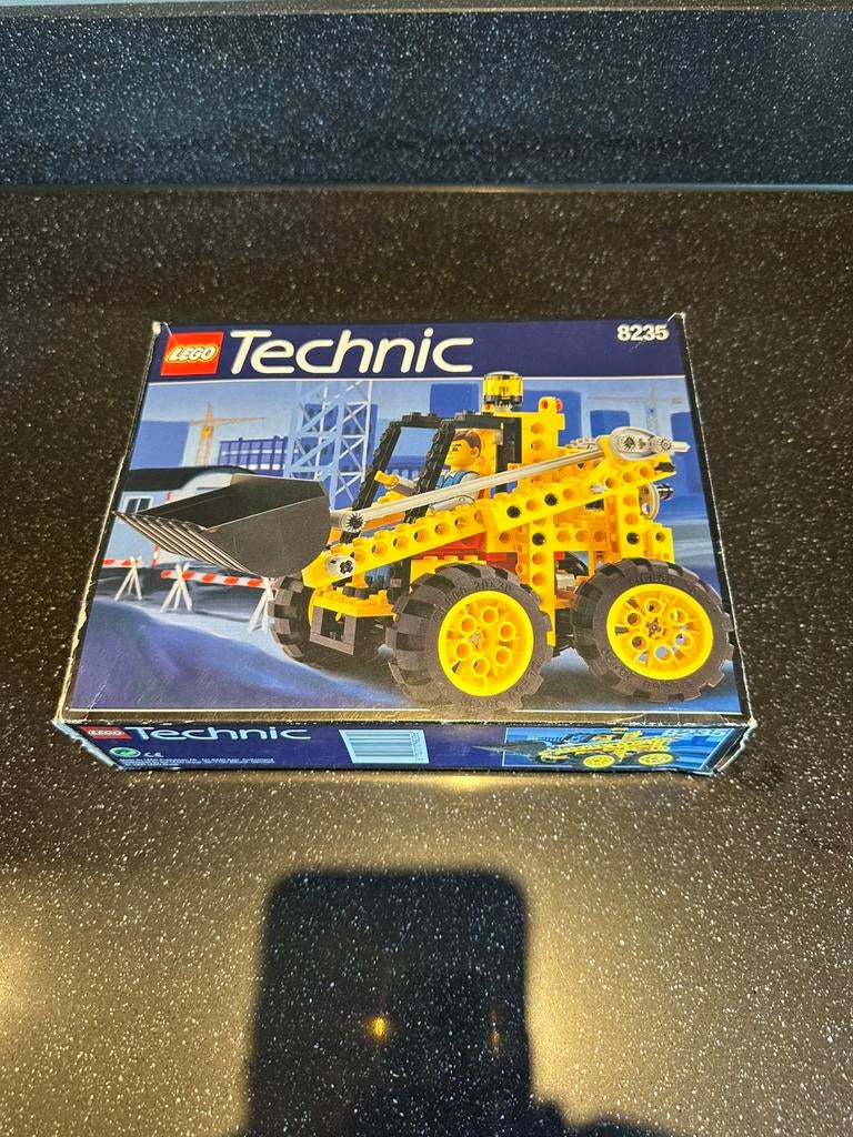 LEGO technic 8235 Front End Loader  (lego sets), Ophalen, Zo goed als nieuw