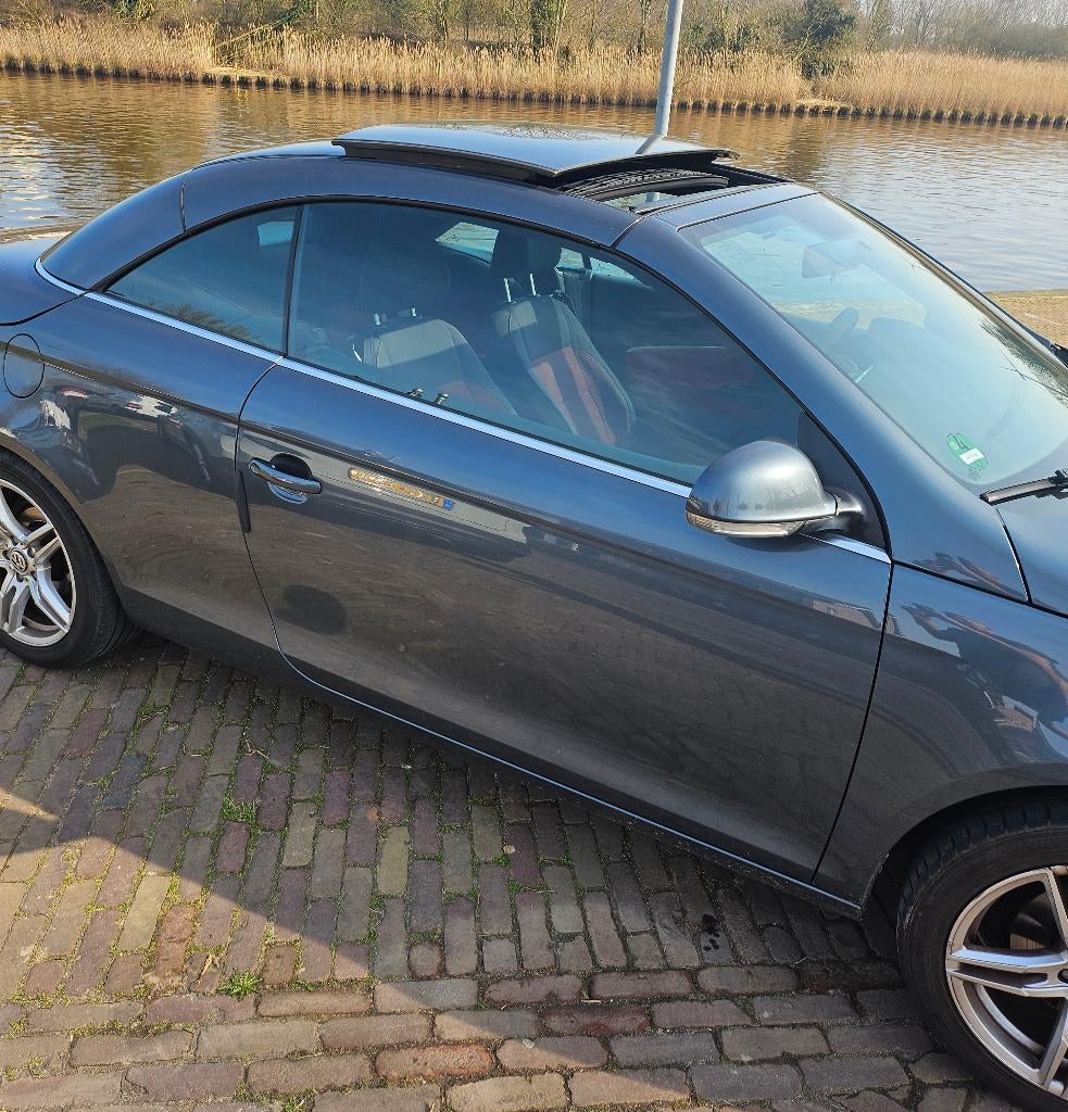 Volkswagen Eos 2.0 16V FSI 110KW 2007 Grijs, Auto's, Volkswagen, Voorwielaandrijving, Stof, 4 cilinders, 4 stoelen