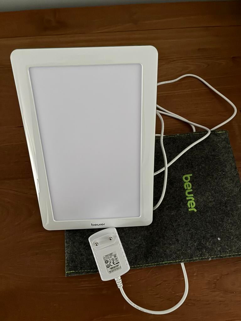 Beurer Daglichtlamp. 10.000 lux. Anti-depressielamp., Ophalen of Verzenden, Zo goed als nieuw