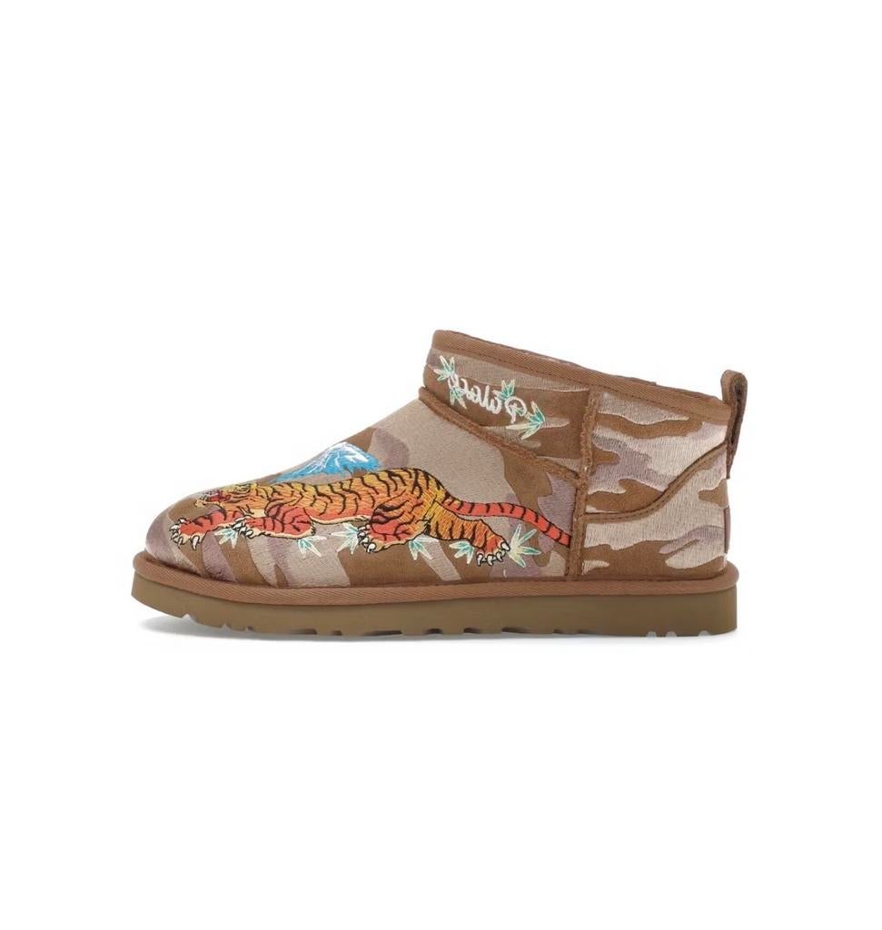 Palace uggs nieuw 44, Bruin, Nieuw, Ophalen of Verzenden, C