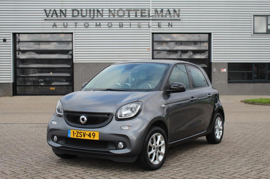 Smart Forfour 1.0 Passion / Led / Clima / Cruise / N.A.P., Gebruikt, Met garantie (alle), 4 stoelen, Origineel Nederlands
