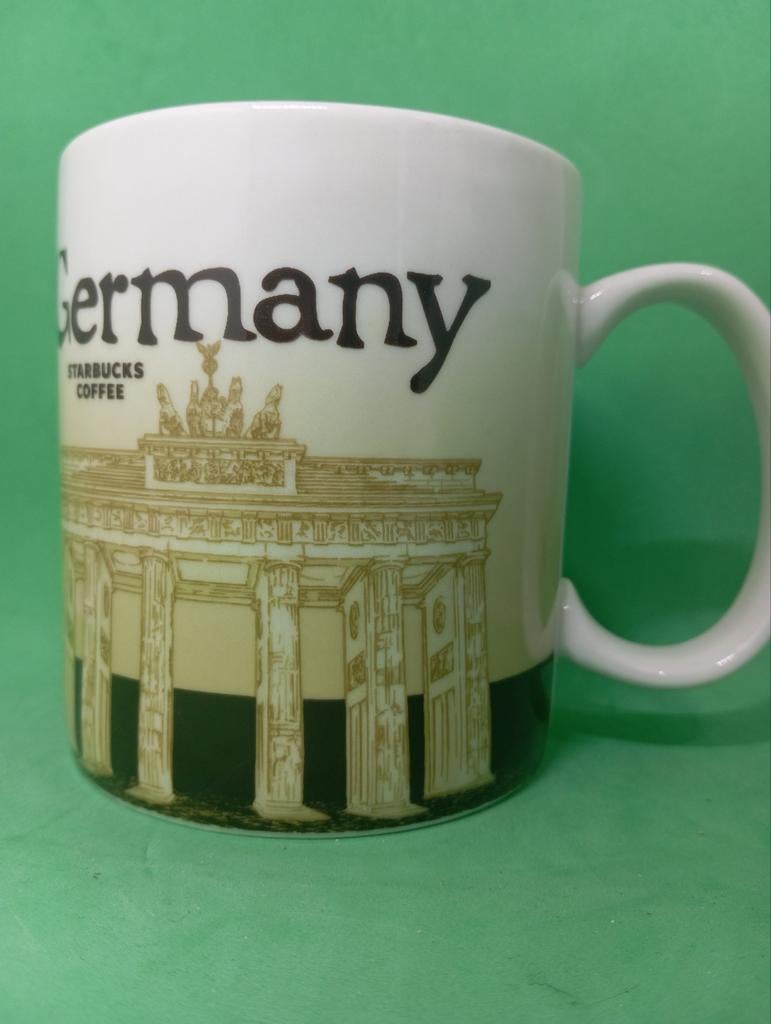 Starbucks Germany Deutschland Berlijn Neuschwanstein Mok, Keramiek, Ophalen of Verzenden, Zo goed als nieuw, Overige stijlen