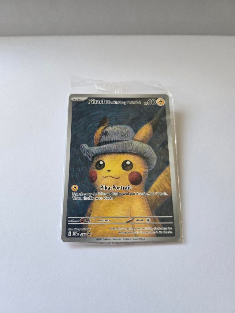 Van Gogh Pikachu (Grey Felt Hat) - Sealed, Ophalen of Verzenden, Nieuw, Losse kaart
