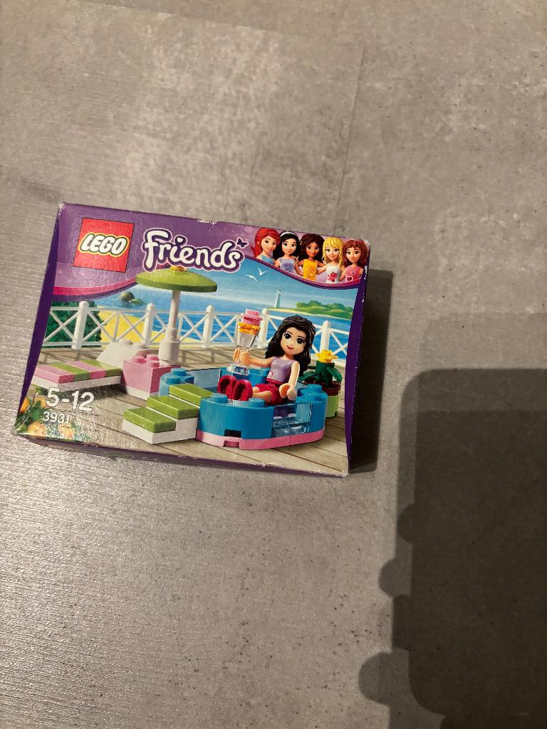lego friends setnummer 3931 Emma's zewembadje, Ophalen of Verzenden, Zo goed als nieuw, Complete set, Lego